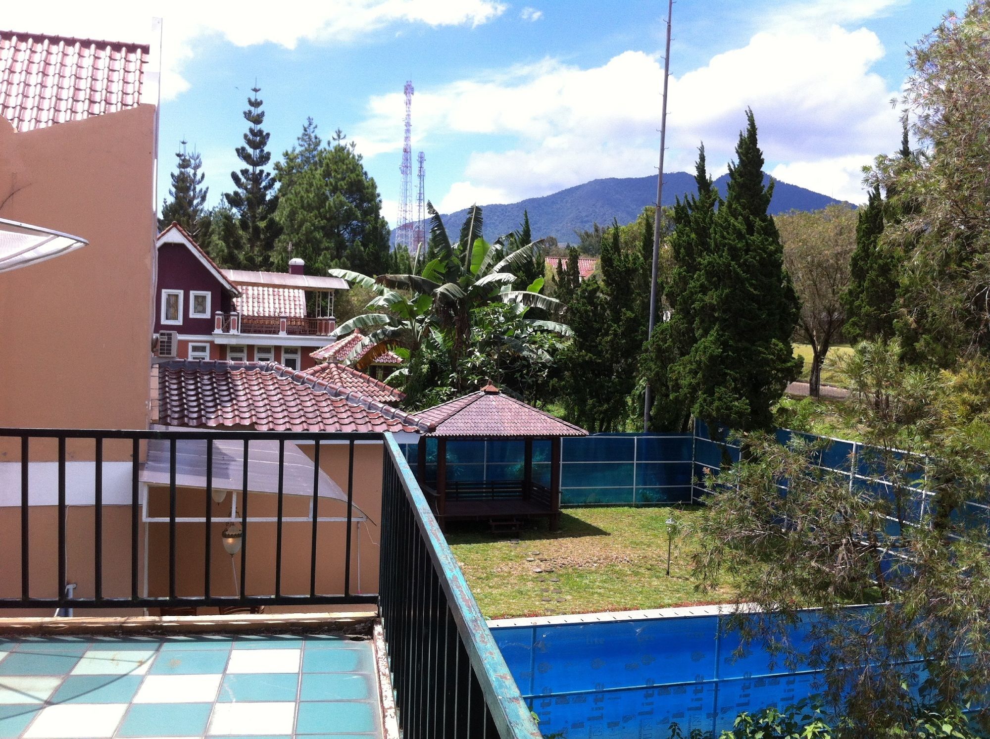 Villa Bukit Danau Lot 12 Cipanas  Kültér fotó